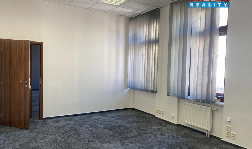 Pronájem obchodních prostor 170 m², Nový Jičín – náhled fotky 3