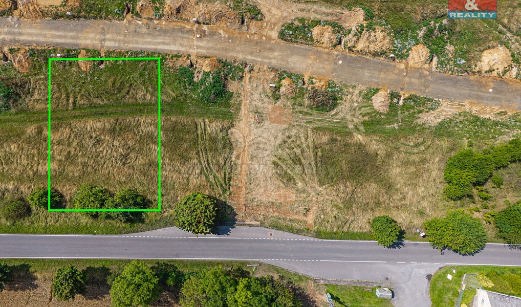 Prodej stavebního pozemku 850 m², Narysov – náhled fotky 4