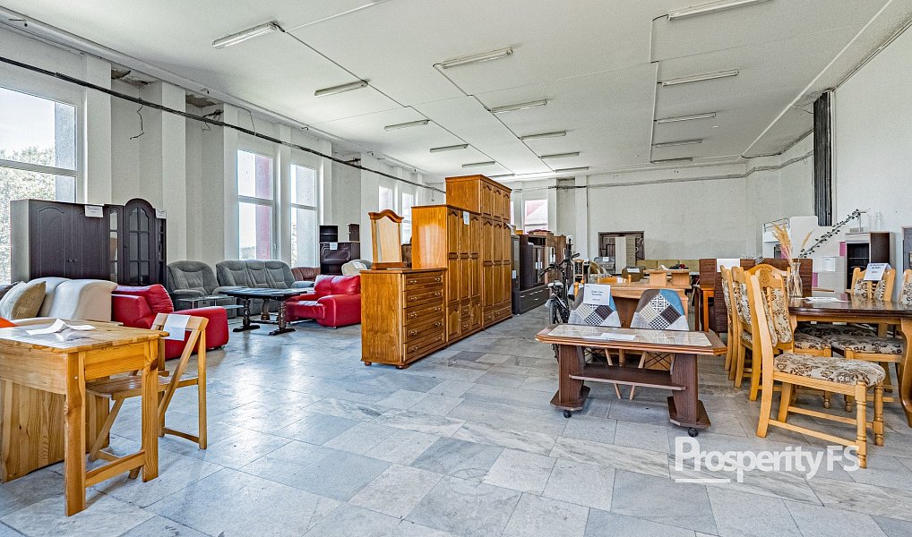 Prodej obchodních prostor 1 500 m², Český Těšín – náhled fotky 3