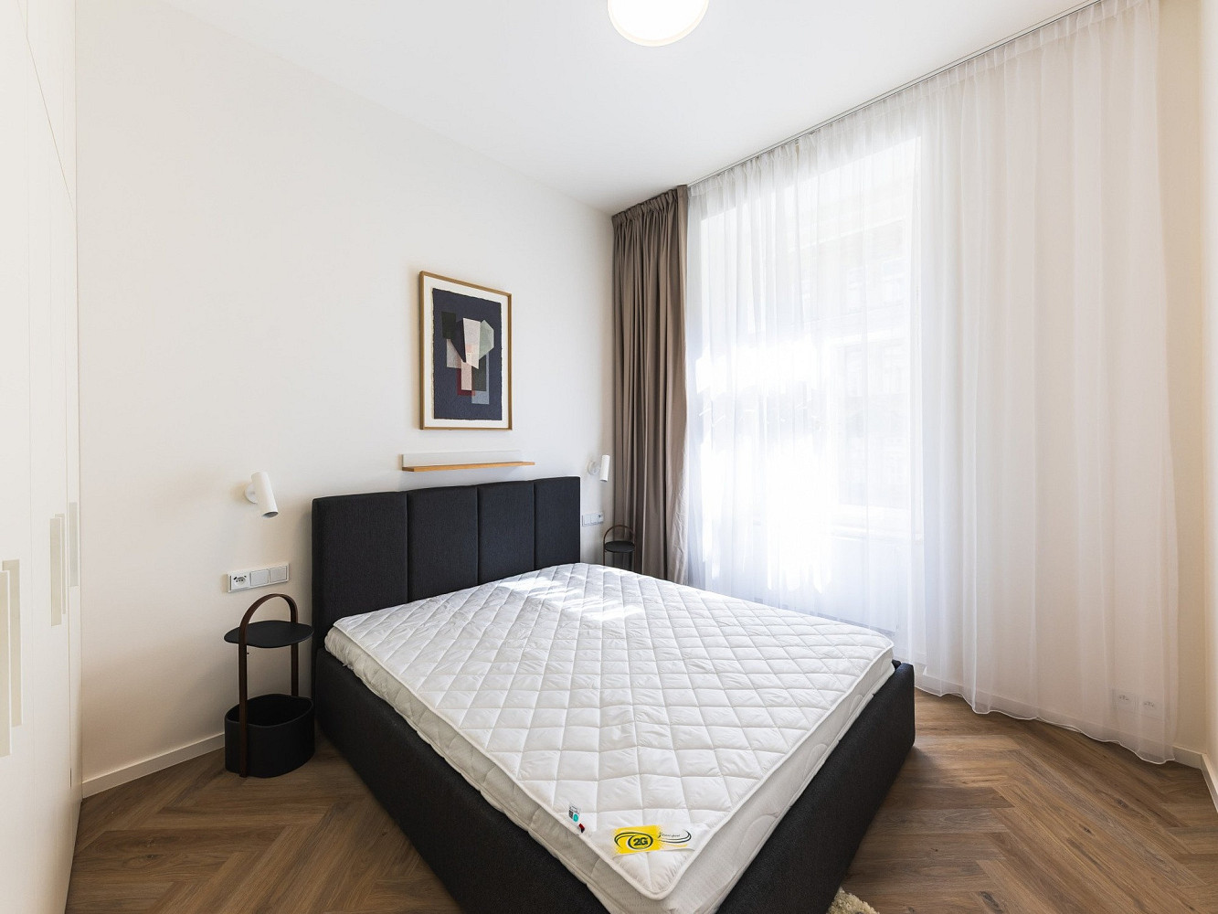 Pronájem bytu 2+kk 41 m² – fotografie 4