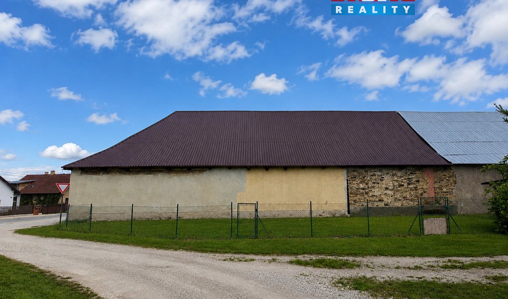 Pronájem skladovacích prostor 350 m², Bykoš – fotka 1 z 11