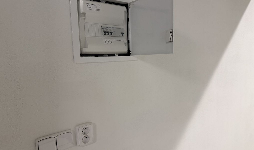 Pronájem nové garáže 21,69m2, Lnářská ul. Humpolec, Humpolec – náhled fotky 10