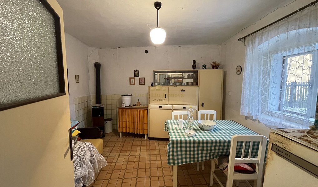 Prodej domu 70 m² s pozemkem 404 m², Běrunice – náhled fotky 7