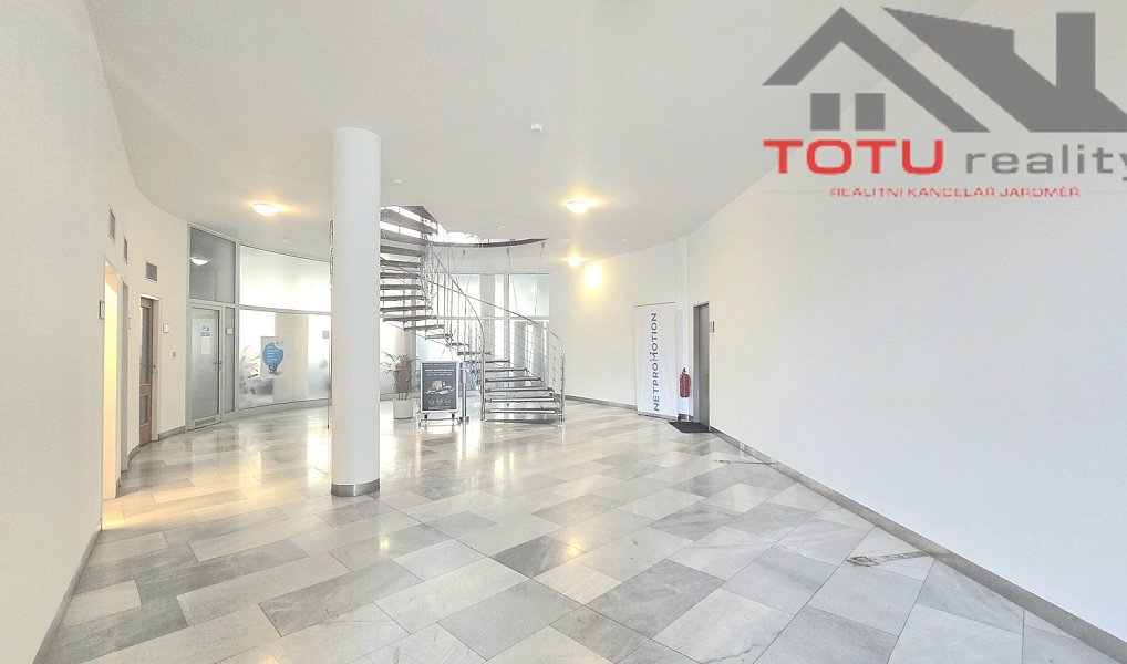 Pronájem kanceláře 39 m², Chrudim – náhled fotky 6