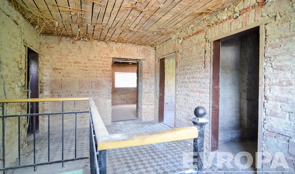 Prodej domu 300 m² s pozemkem 826 m², Břeclav – náhled fotky 31