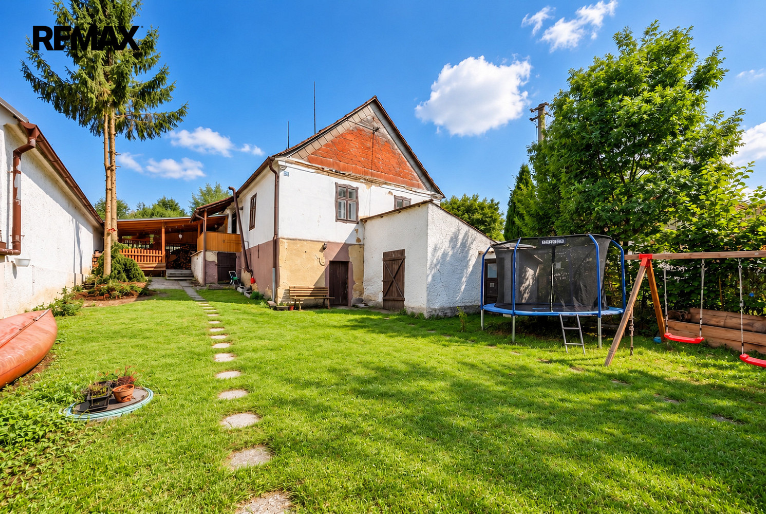 Prodej domu 98 m² s pozemkem 360 m²