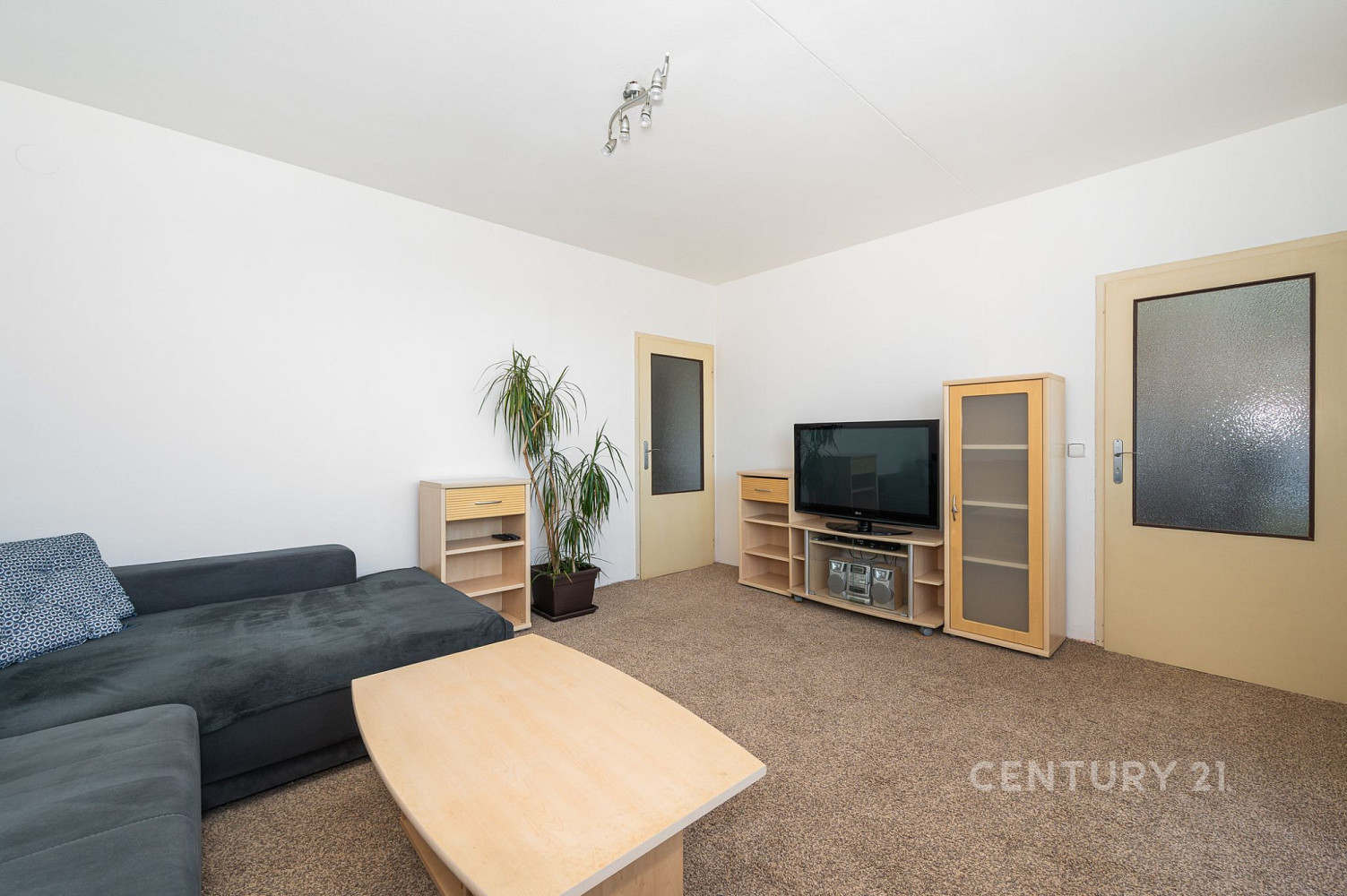 Pronájem bytu 3+1 71 m² – fotografie 4