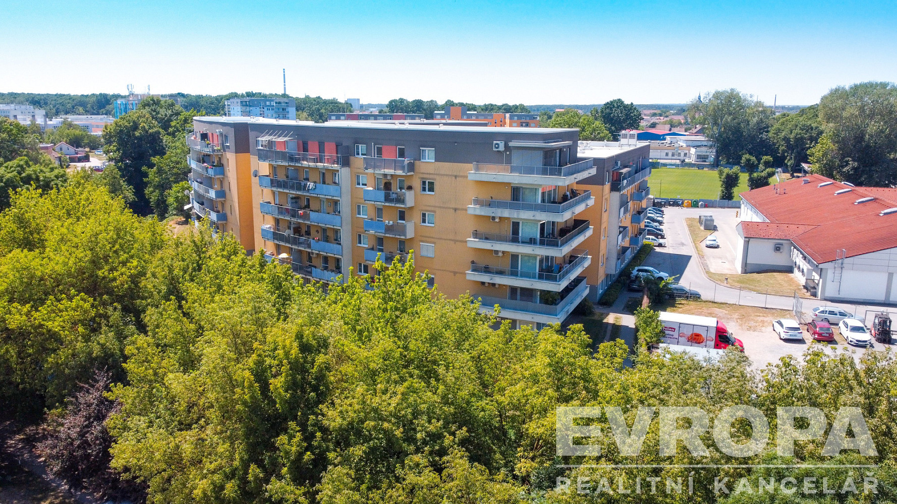 Prodej bytu 4+kk 104 m²