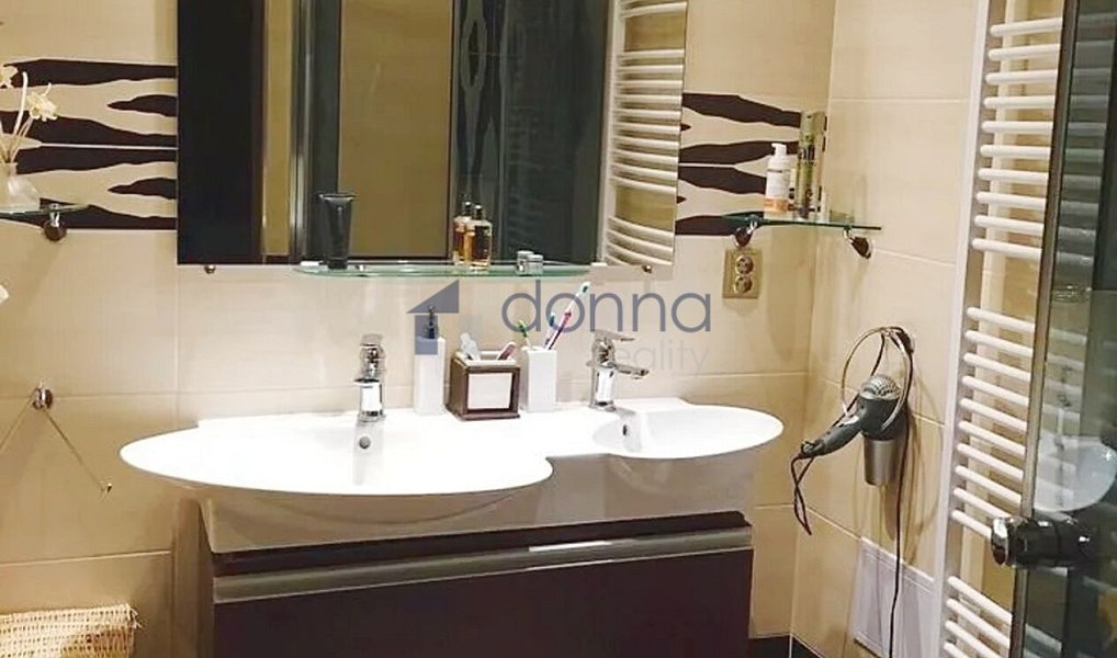 Pronájem bytu 4+kk 140 m², Praha – náhled fotky 13