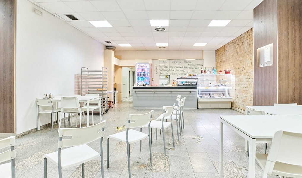 Pronájem kanceláře 216 m², Dolní Břežany – náhled fotky 8