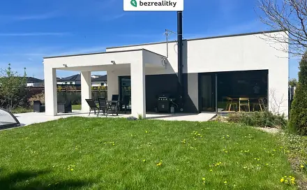 Prodej domu 190 m² s pozemkem 1 132 m², Bezová, Mukařov - Srbín, okres Praha-východ