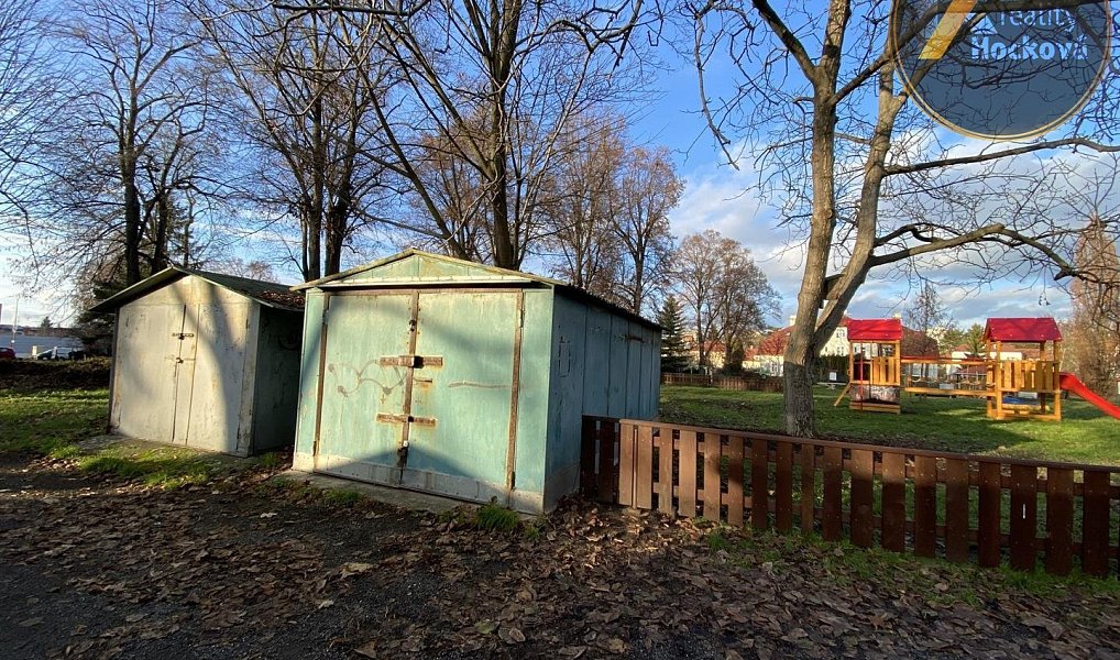 Plechová garáž 18 m2 Praha 8, Pod Čimickým hájem, Praha – náhled fotky 2