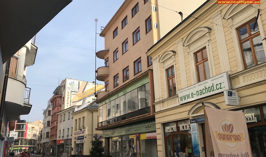 Pronájem obchodních prostor 160 m², Náchod – náhled fotky 2