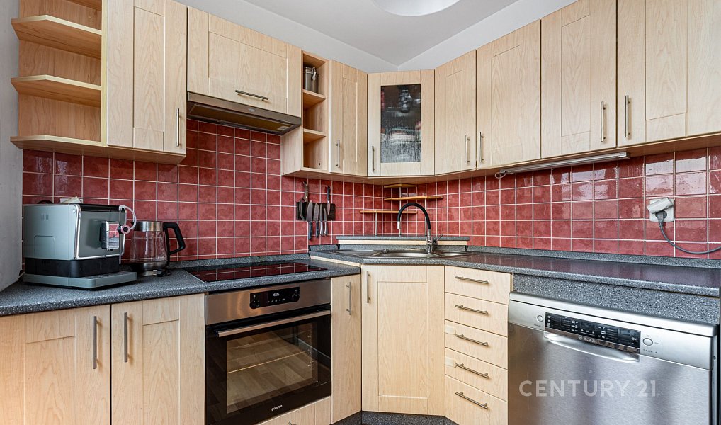 Prodej bytu 2+1 62 m², Benešov – náhled fotky 5