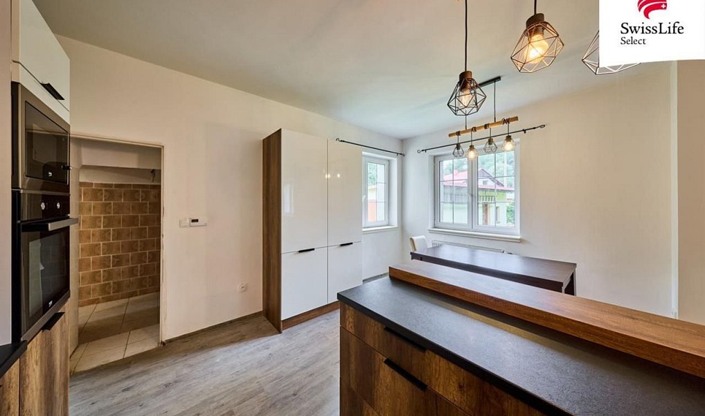 Prodej domu 238 m² s pozemkem 1 245 m², Trutnov – náhled fotky 5