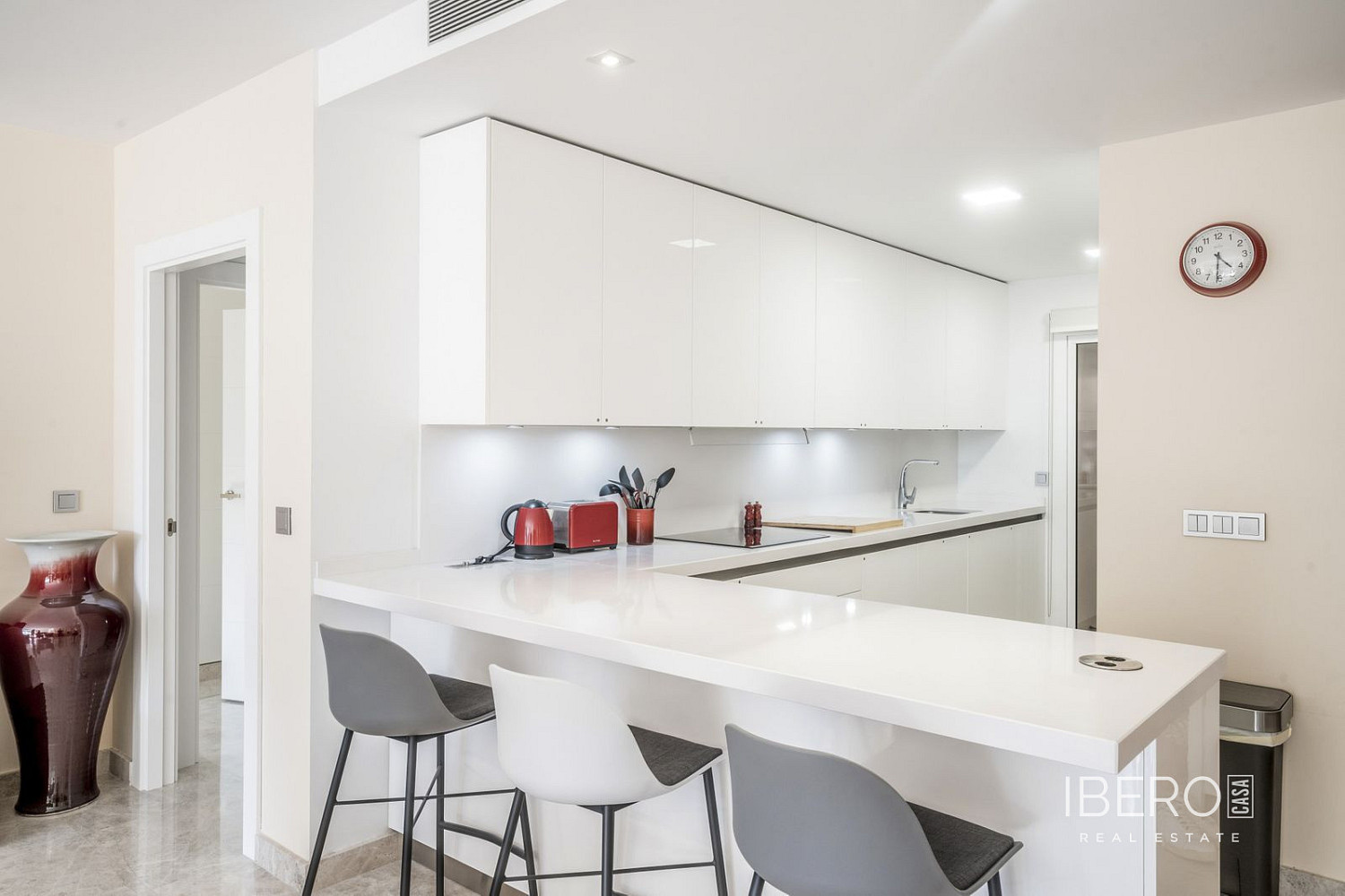 Piso 4+kk – Marbella, Nueva Andalucía - Vista 5
