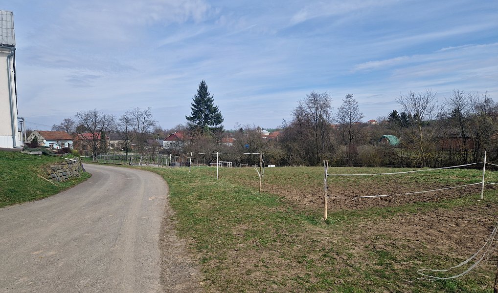 Prodej stavebního pozemku 1 000 m², Pačlavice – náhled fotky 11