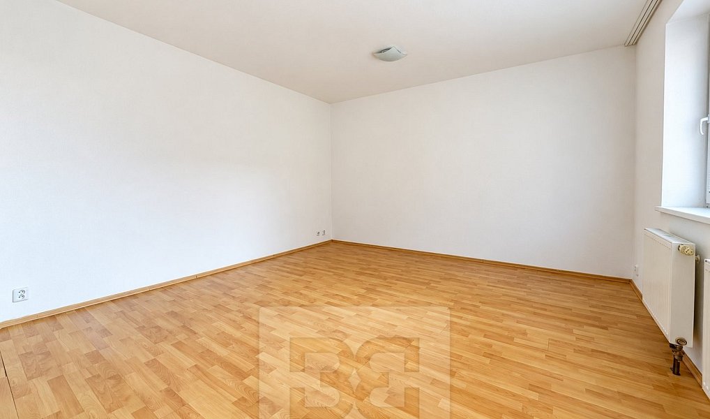 Pronájem bytu 2+kk 69 m², Zlín – náhled fotky 4
