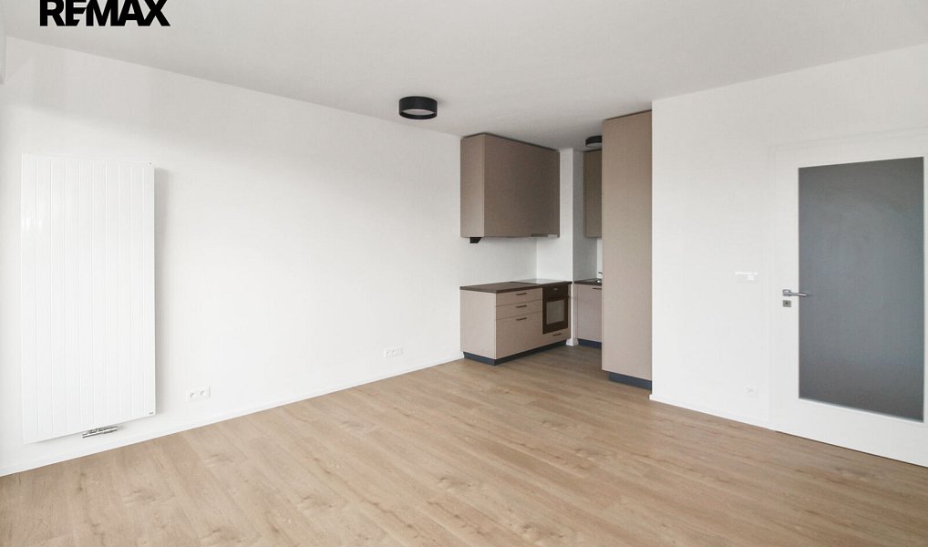 Pronájem bytu 2+kk 50 m², Praha – náhled fotky 9