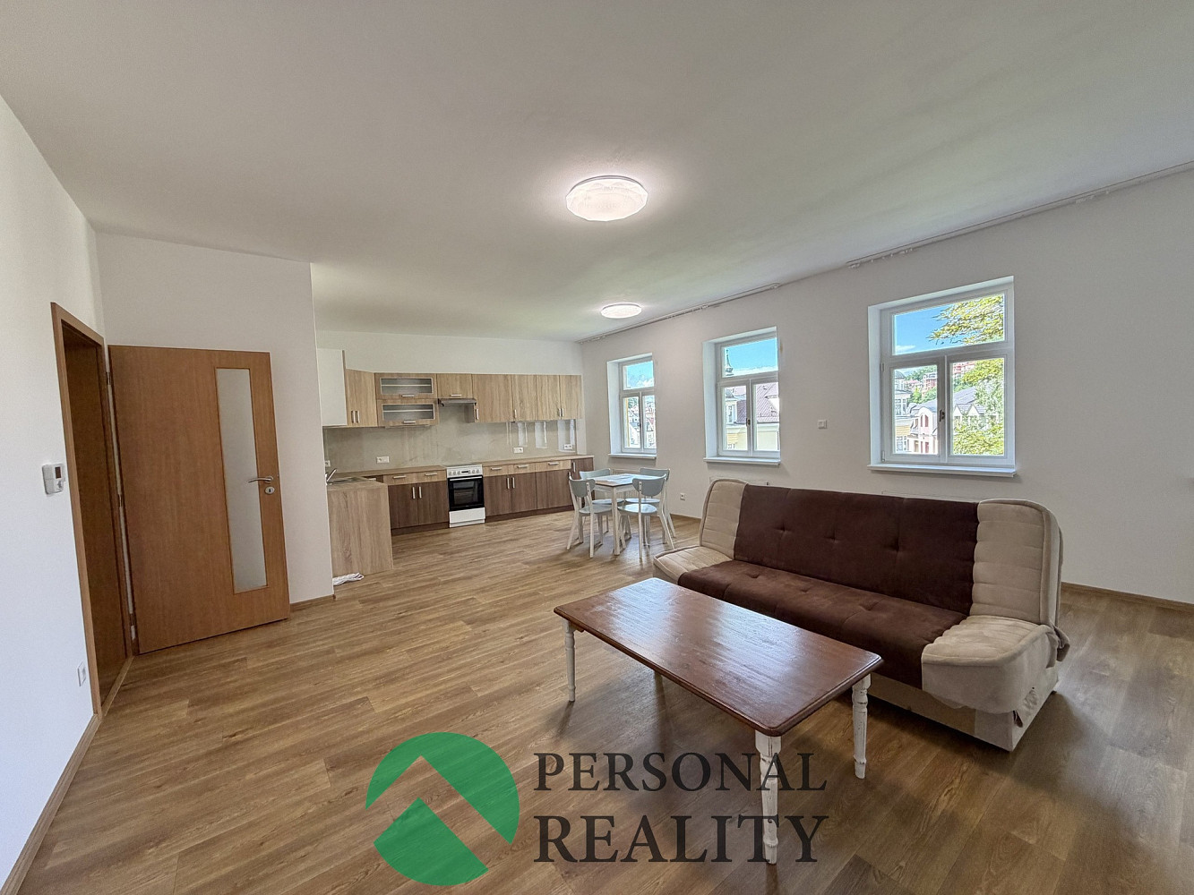 Pronájem bytu 2+kk 66 m² – fotografie 5