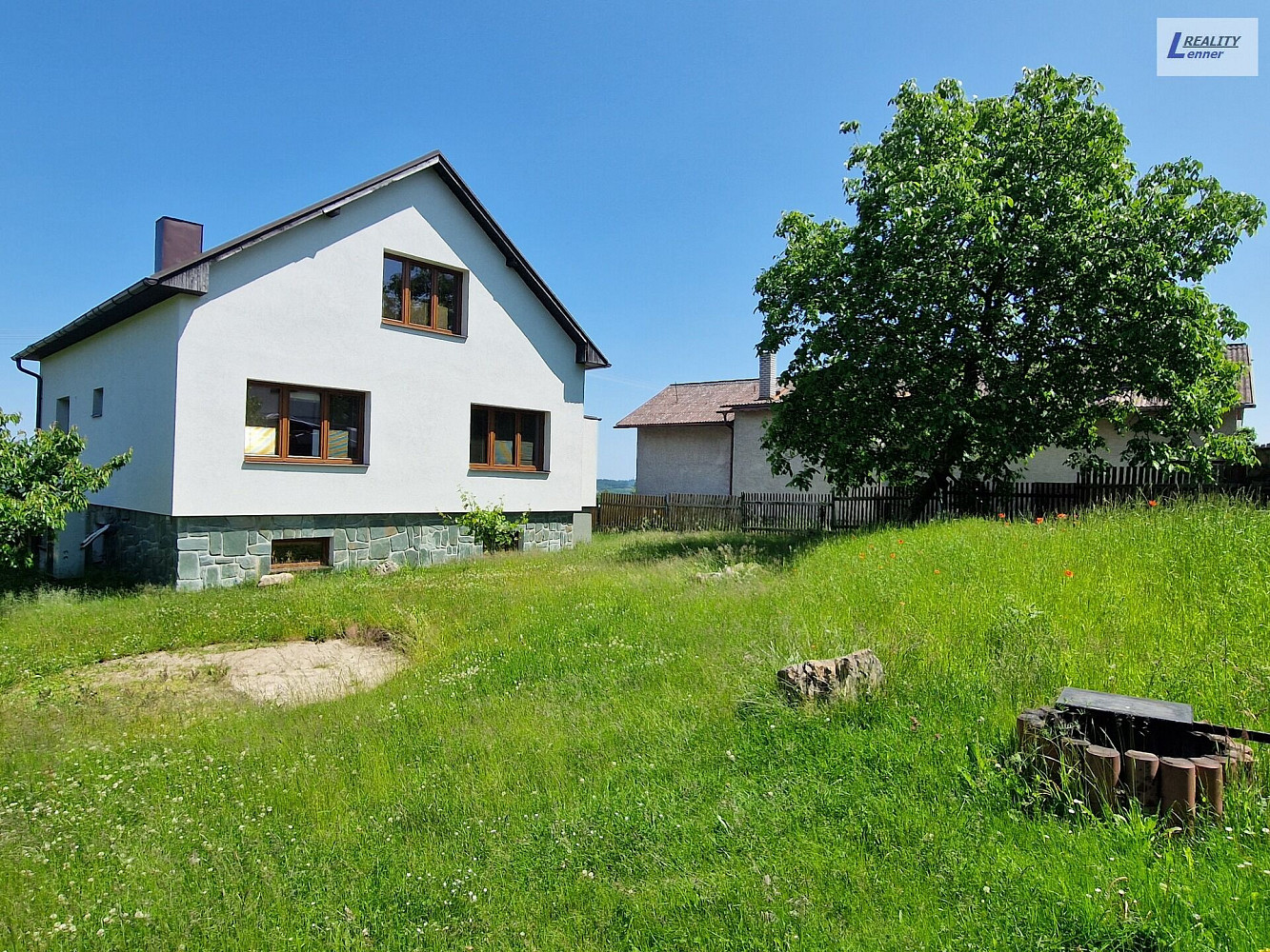 Prodej domu 172 m² s pozemkem 1 060 m² – pohled 6