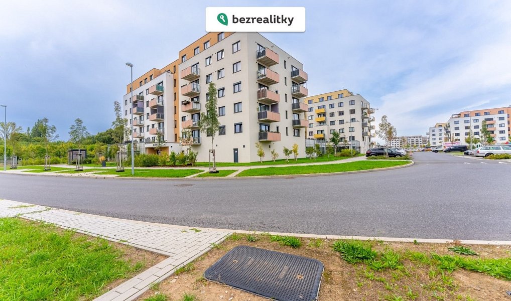 Prodej bytu 2+kk 51 m², Praha – náhled fotky 19