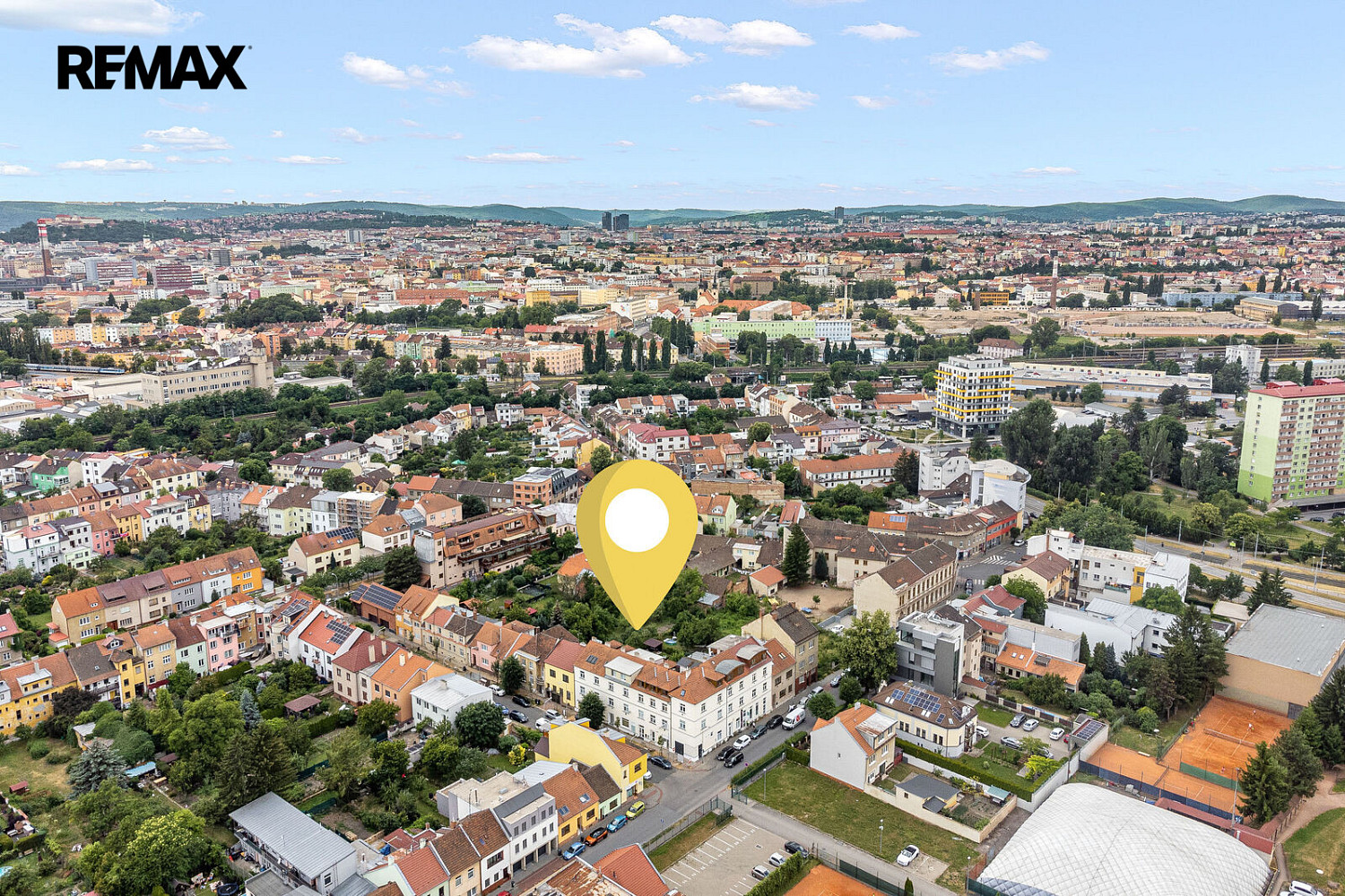 Pronájem komerčního objektu (jiného typu) 64 m²