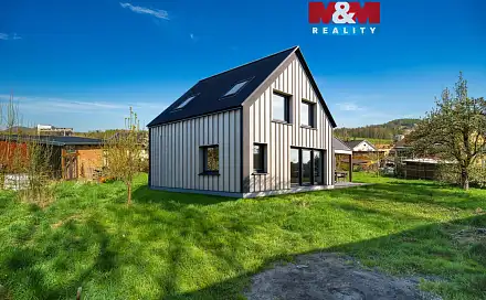 Prodej domu 109 m² s pozemkem 833 m², Česká Kamenice - Dolní Kamenice, okres Děčín