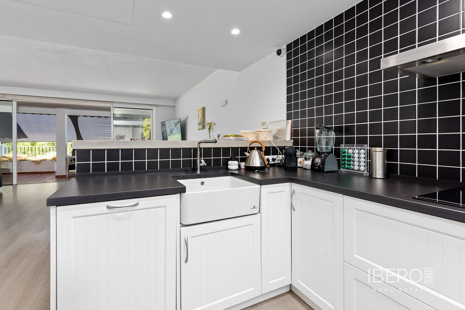 Prodej domu 285 m² s pozemkem 285 m² – pohled 5