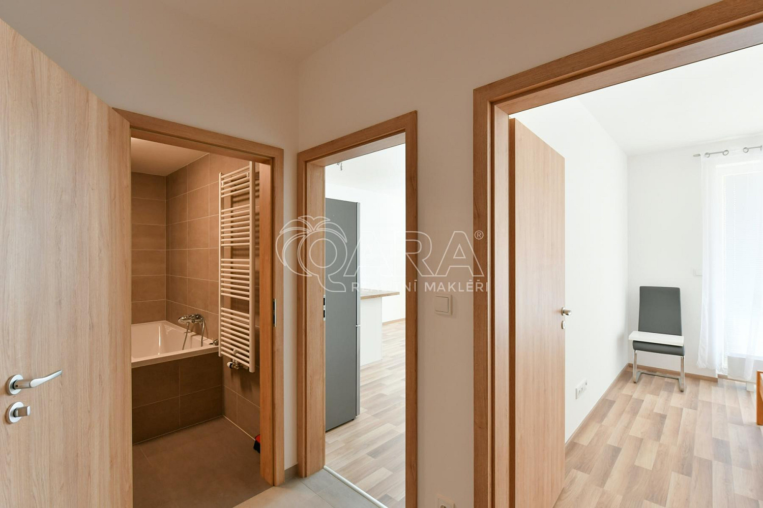 Pronájem bytu 2+kk 47 m² — photo 4