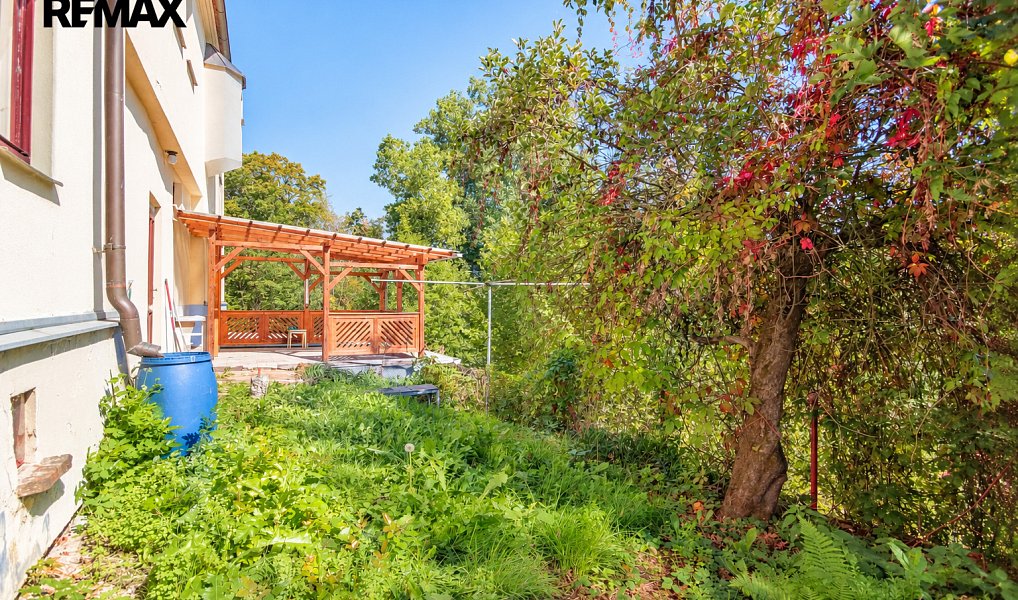 Prodej domu 200 m² s pozemkem 910 m², Kájov – náhled fotky 57