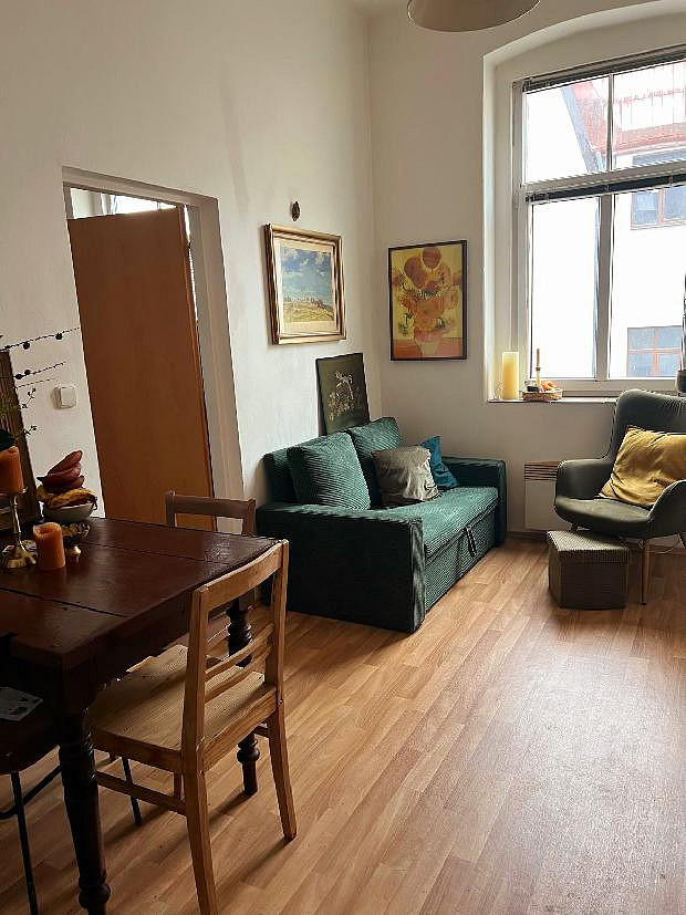 Pronájem bytu 2+kk 45 m² - Widok 3