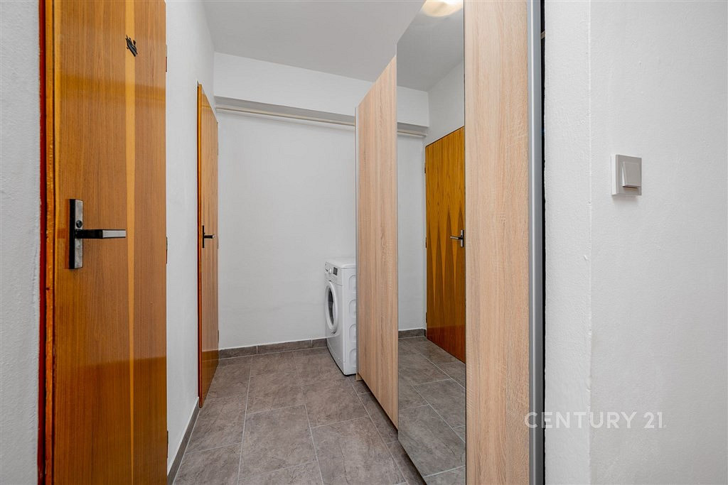 Pronájem bytu 1+1 45 m² — photo 5
