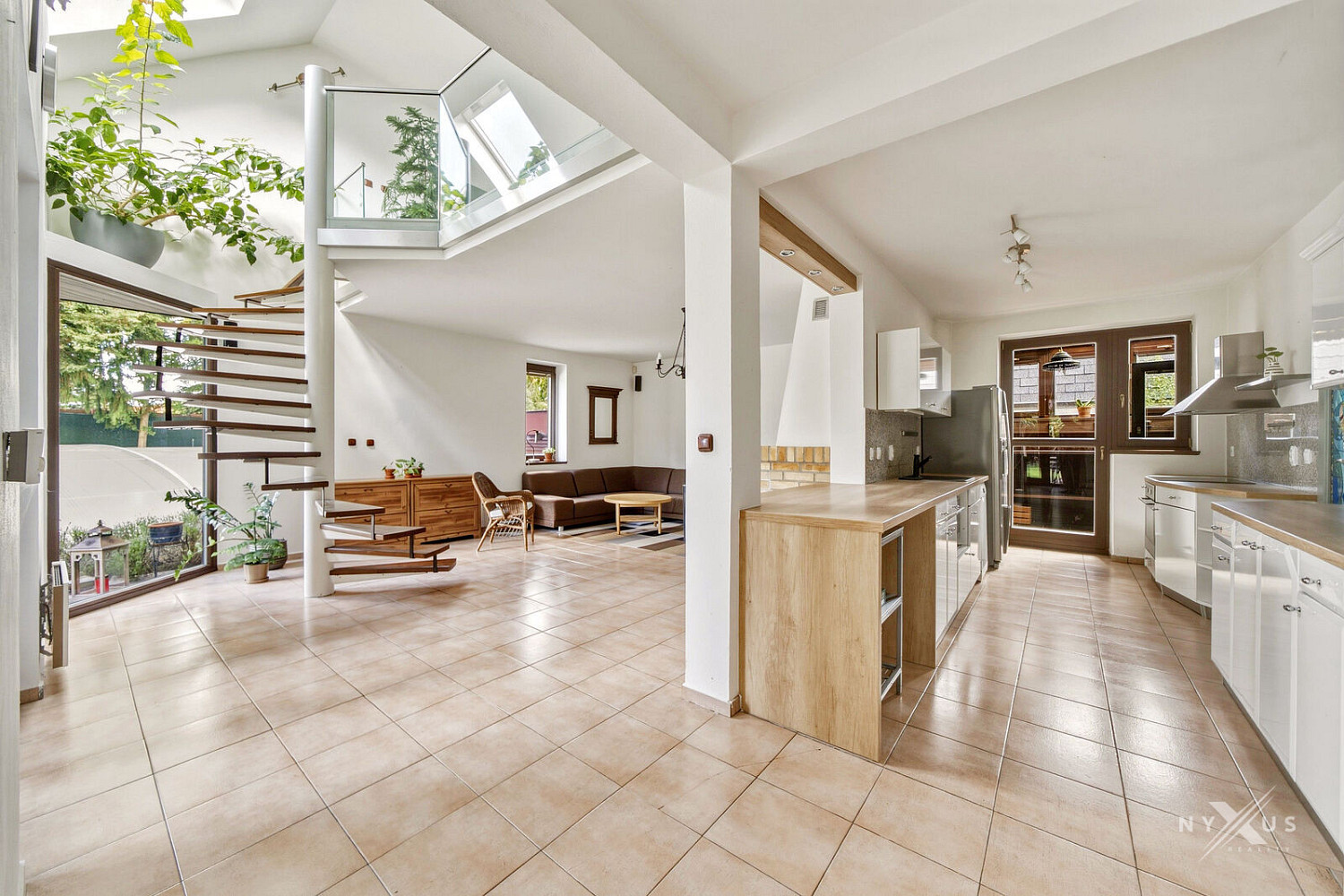 Prodej domu 290 m² s pozemkem 709 m²