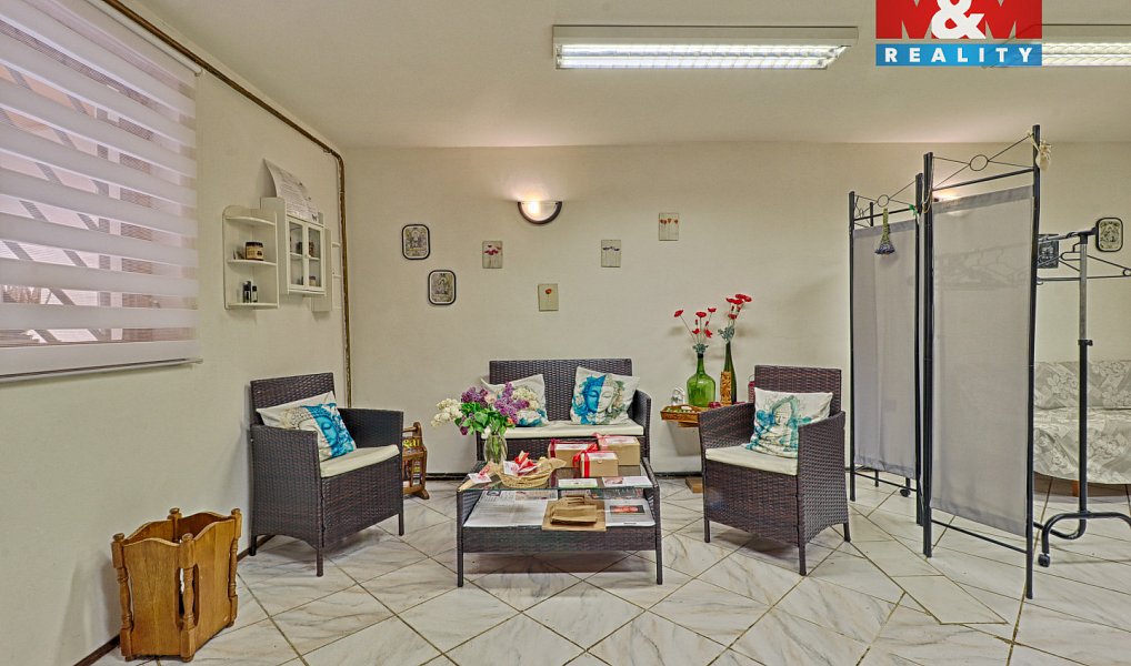 Pronájem obchodních prostor 120 m², Čáslav – náhled fotky 3