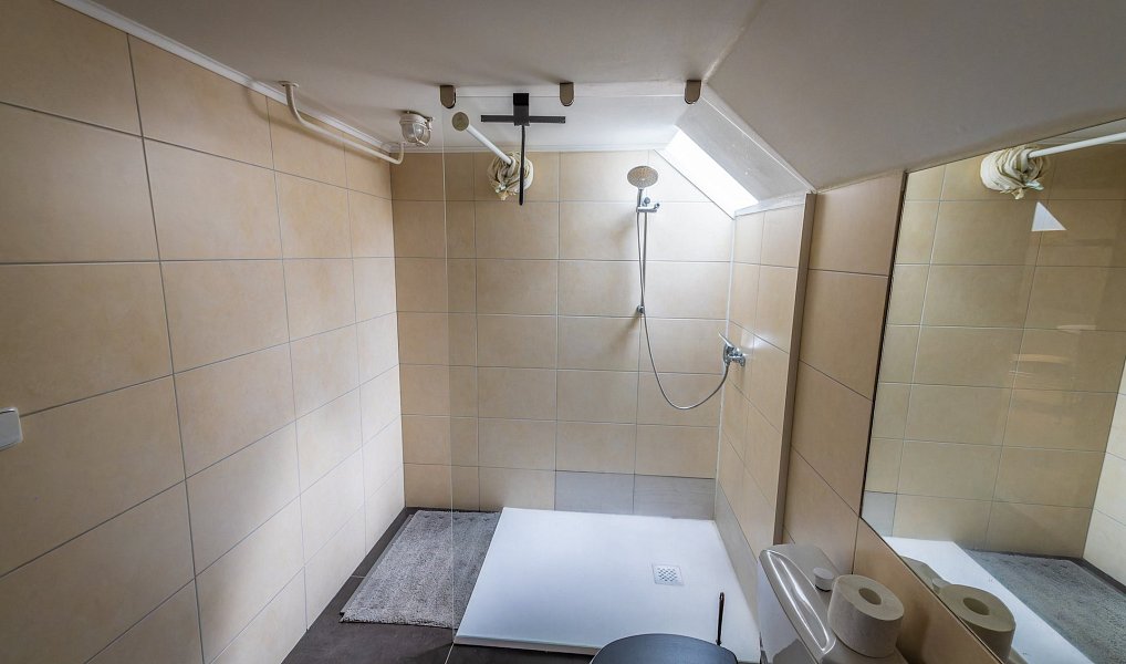 Prodej domu 101 m² s pozemkem 2 286 m², Horní Cerekev – náhled fotky 22