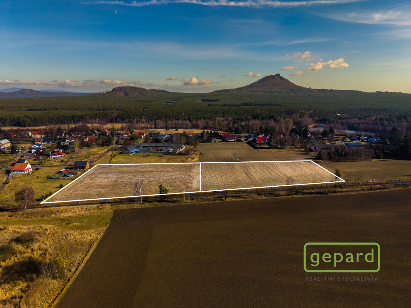 Prodej komerčního pozemku 21 764 m² – další