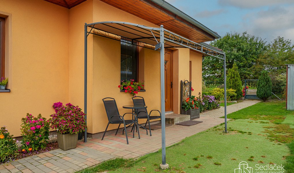 Prodej domu 100 m² s pozemkem 1 272 m², Nové Sedlo – náhled fotky 24