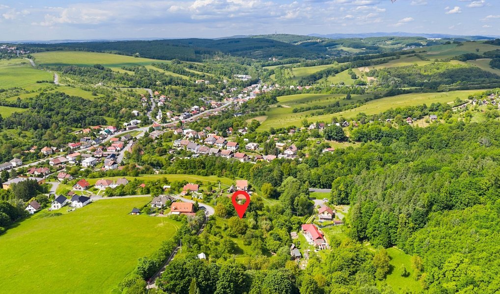 Prodej stavebního pozemku 11 131 m², Bohuslavice u Zlína – náhled fotky 3