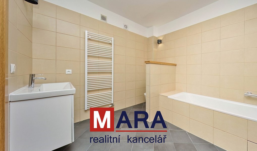 Prodej domu 332 m² s pozemkem 202 m², Olomouc – náhled fotky 18