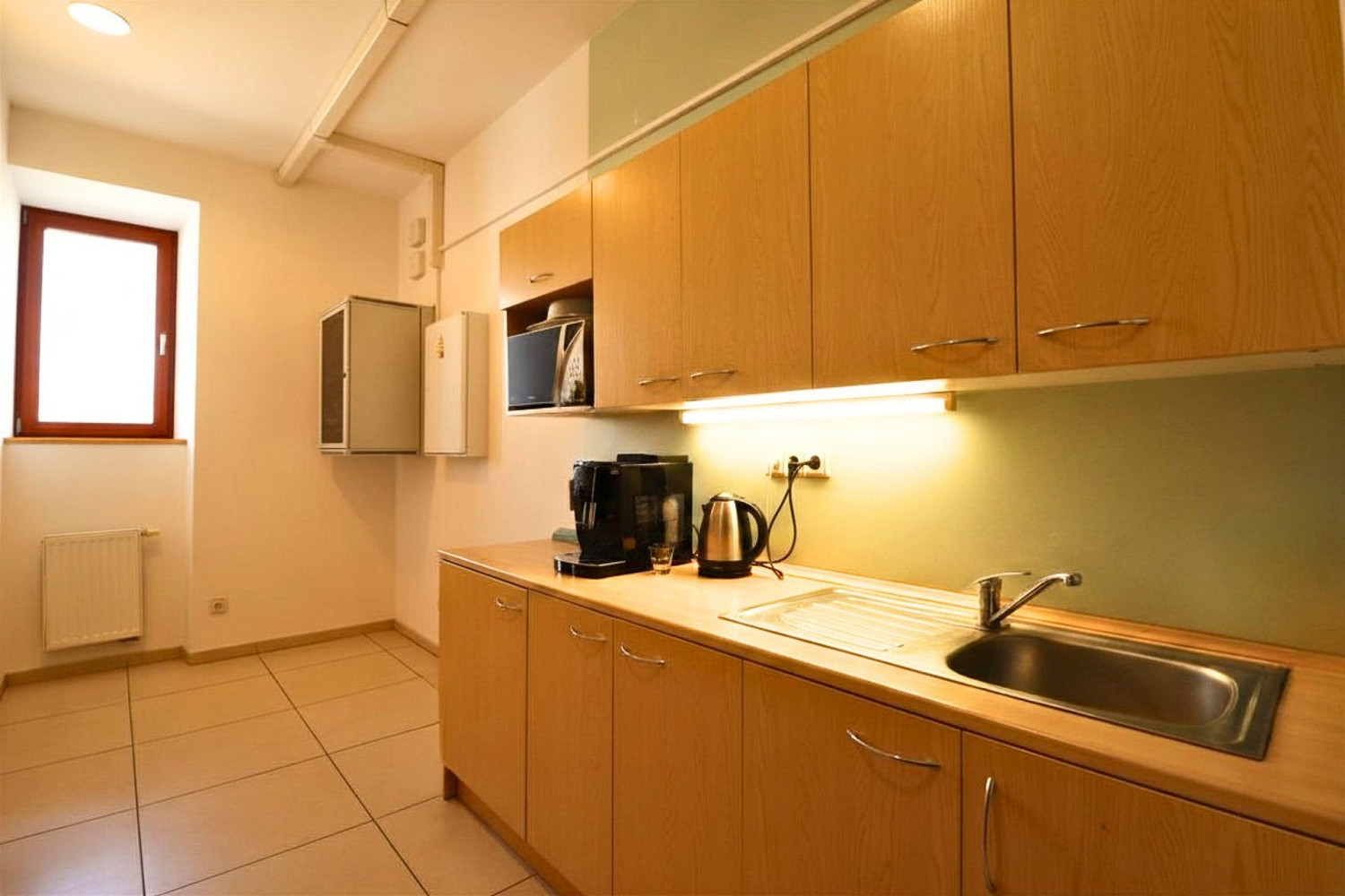 Pronájem kanceláře 105 m² – fotografie 5