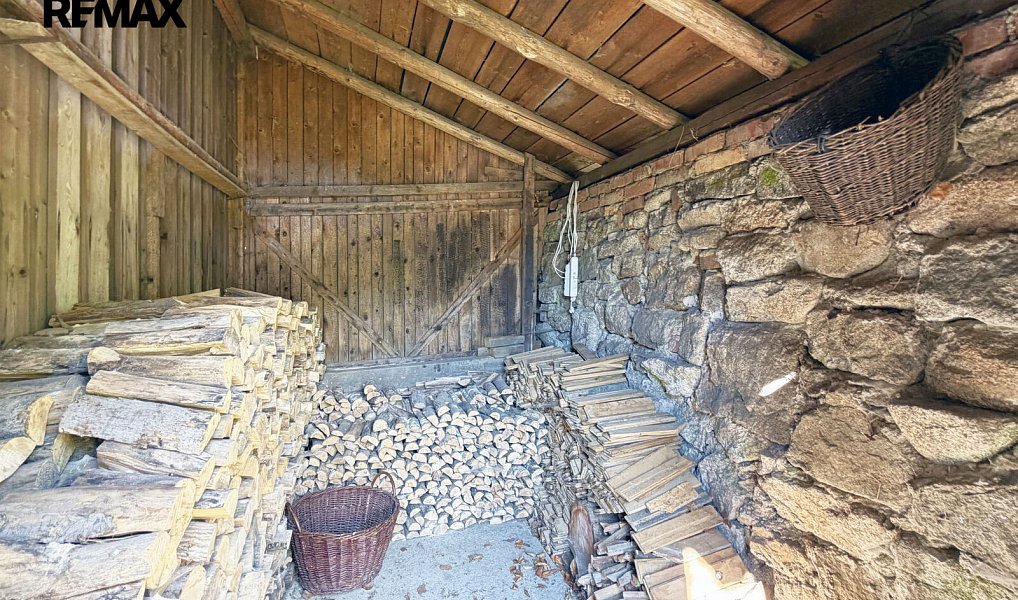 Prodej domu 197 m² s pozemkem 3 575 m², Nejdek – náhled fotky 27