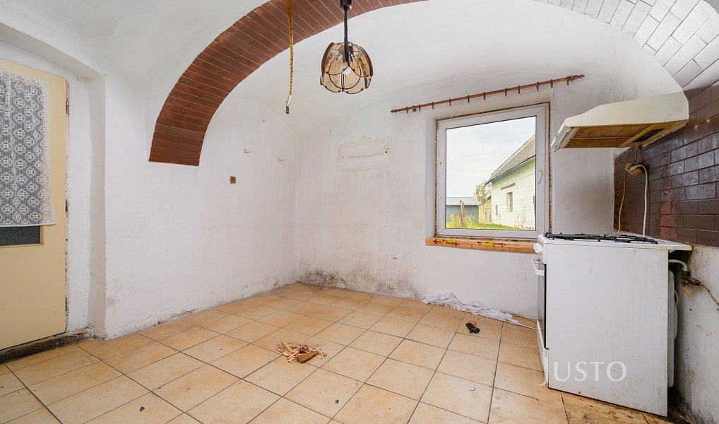 Prodej domu 230 m² s pozemkem 906 m², Frýdlant – náhled fotky 4