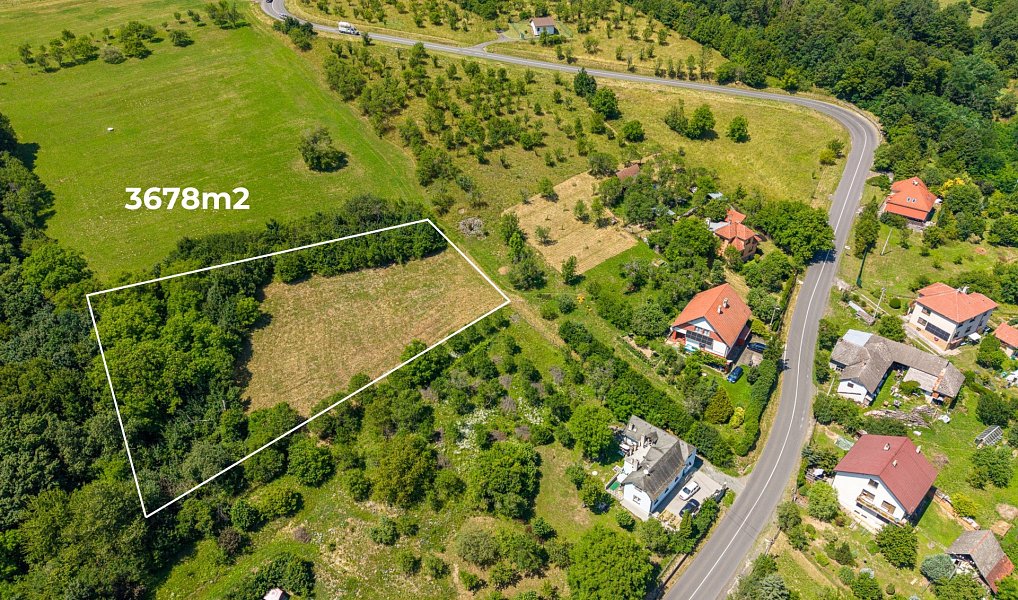 Prodej louky 3 678 m², Bohuslavice u Zlína – náhled fotky 2
