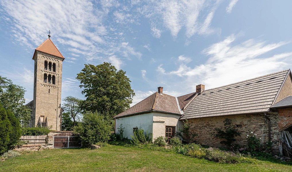 Prodej nájemního domu, činžáku 435 m², Církvice – náhled fotky 23