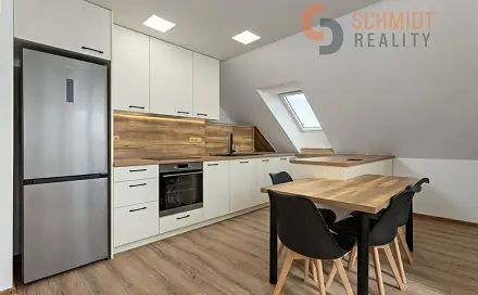 Prodej bytu 3+kk 77 m², Komenského, Lednice, okres Břeclav