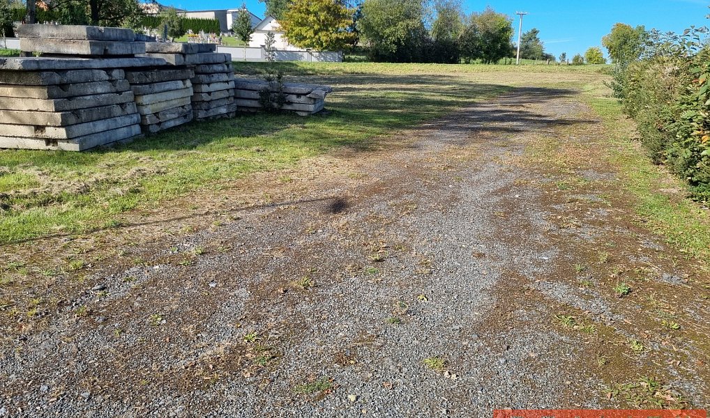 Prodej komerčního pozemku 3 102 m², Zaječov – náhled fotky 2