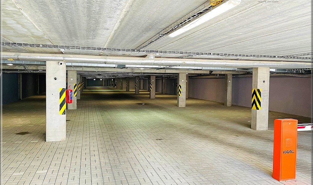 Prodej garážového, parkovacího stání, Višňová, Milovice - Mladá, okr. Nymburk, Milovice – náhled fotky 10