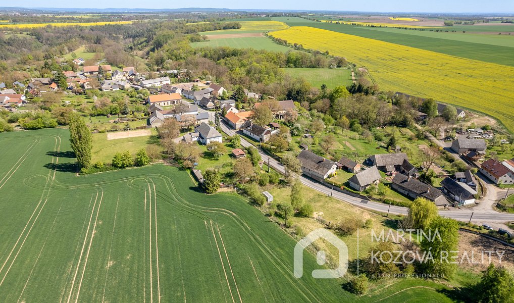 Prodej stavebního pozemku 3 031 m², Kluky – náhled fotky 10