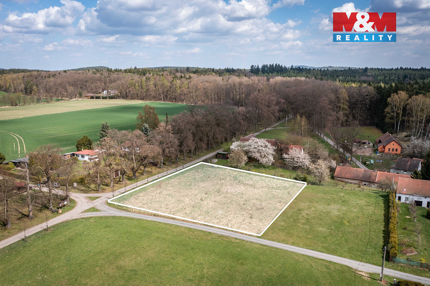 Prodej stavebního pozemku 2 692 m² – fotografie 4